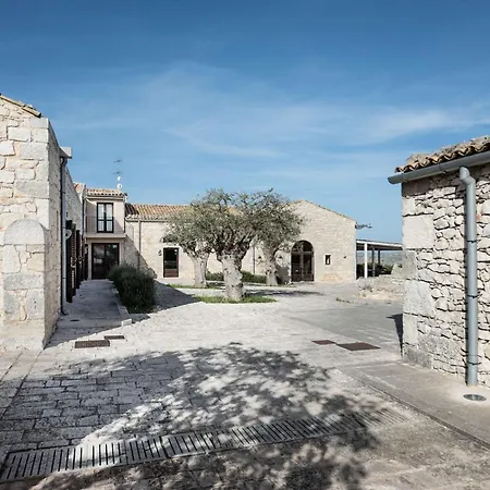 La Dimora Di Spartivento - Bw Signature Collection Hotel 3*